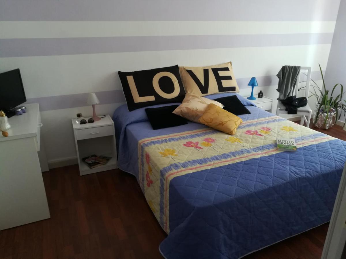 La Villa Bellaria-Igea Marina Exteriör bild